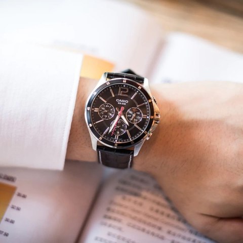 ZEGAREK MĘSKI CASIO MTP-1374L-1AV (zd064b) + BOX