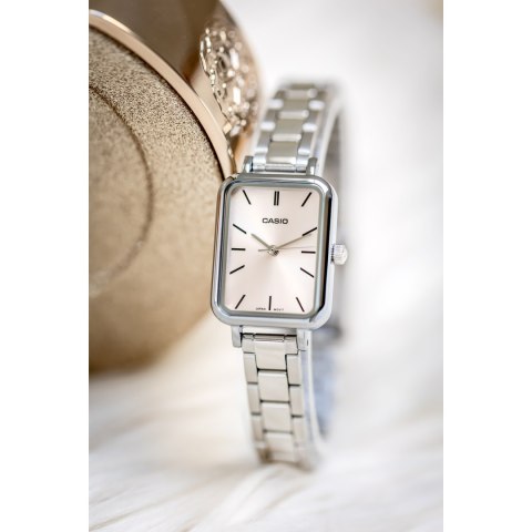 ZEGAREK DAMSKI CASIO LTP-V009D-4E + BOX