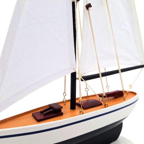 Model Jachtu Wysokość 42cm - MZ