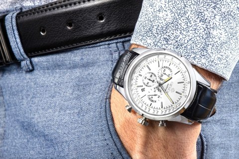 Zegarek Męski Giewont Chronograph Sapphire Srebrny GW7650-A1